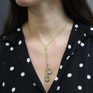 Cassis Natural Diamond And Moonstone Lariette Necklace in 18K Yellow Gold